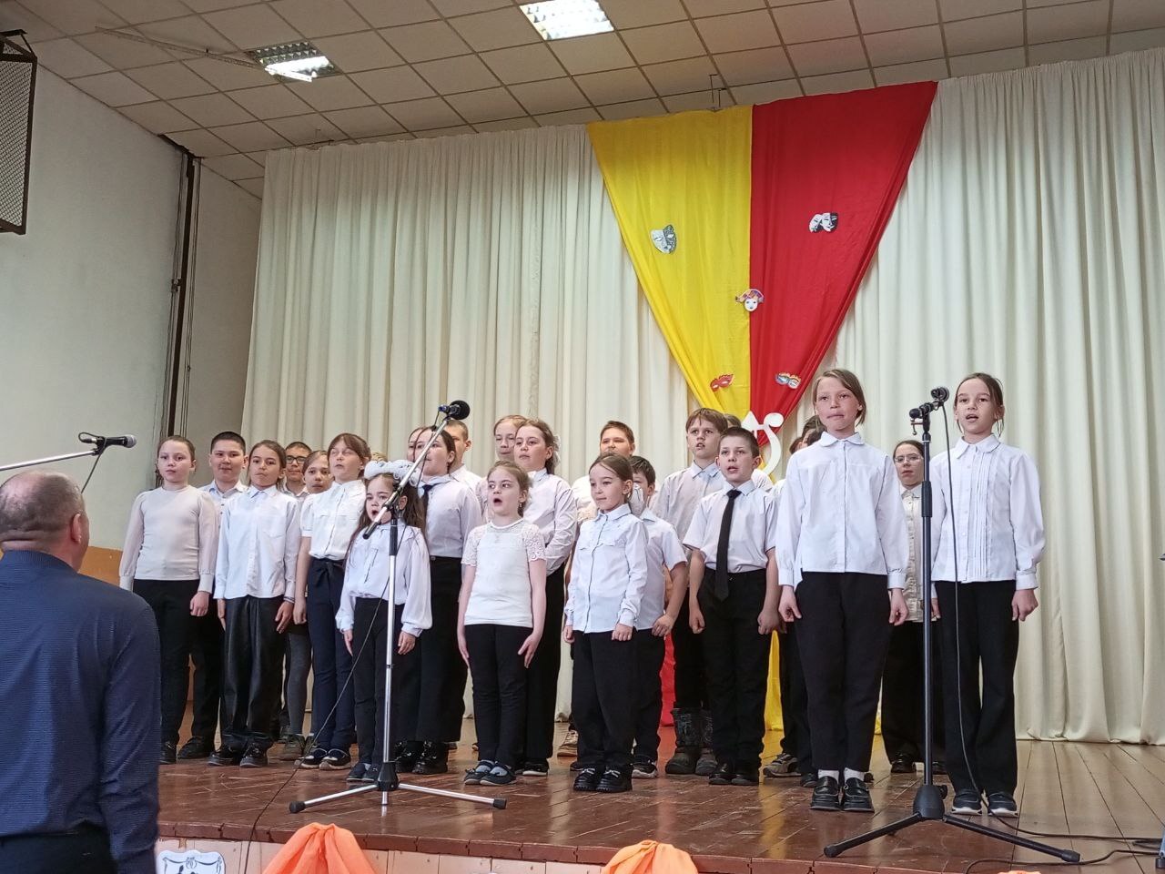 Ученики нашей школы приняли участие в концертной программе.