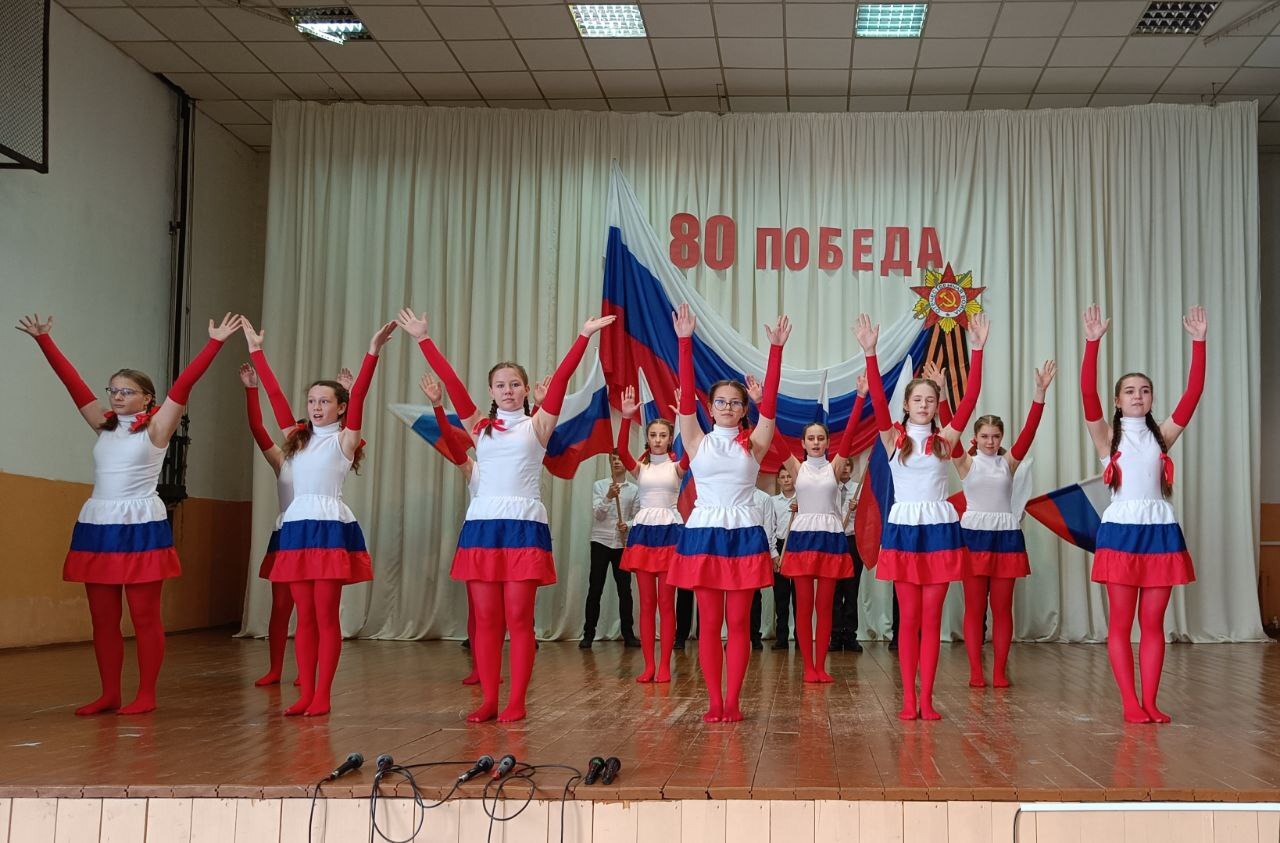 состоялся районный вокальный конкурс &amp;quot;Битва хоров. Во имя Победы&amp;quot;.