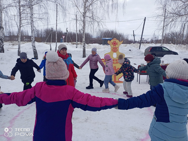 В Елаурской школе провели заключительное мероприятие "Всей семьёй".