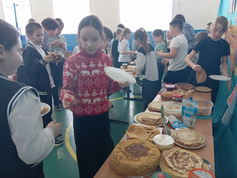Провели Масленицу.